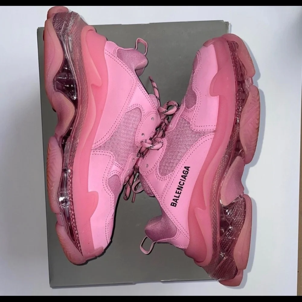 Pink Balenciaga Triple S clear Sole - Picture 3 of 4